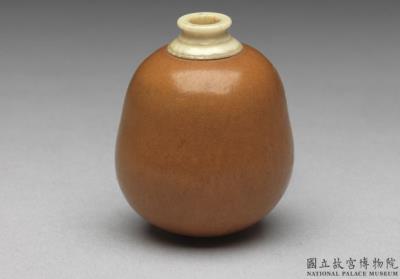 图片[2]-Molded gourd snuff bottle, 18th century, Qing dynasty-China Archive